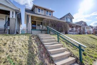 2329 Euclid Ave, Milwaukee WI  53207-2903 exterior