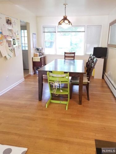 24 Ruth Ln, Demarest NJ  07627-2116 exterior