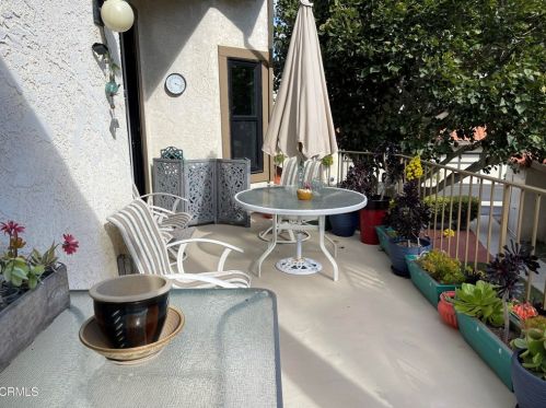 4687 San Sebastian Dr, Oxnard CA  93035-3644 exterior