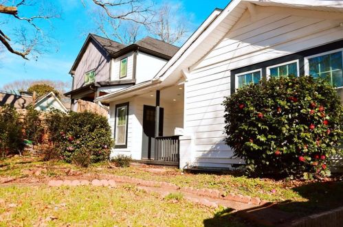 1434 Beatie Ave, Atlanta GA 30310-4708 exterior