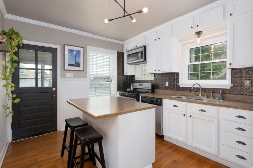 5828 Pernod Ave, Saint Louis MO 63139-1909 exterior