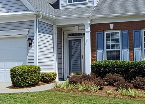 4045 Prince Charles Dr, Duluth, GA 30097-8192