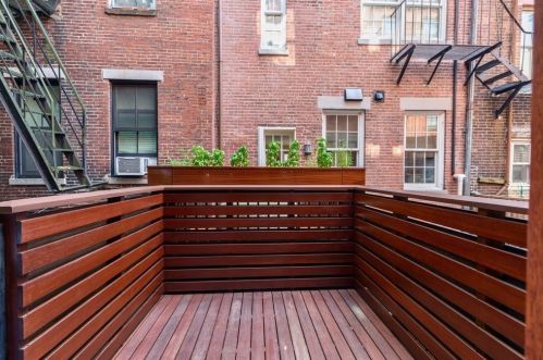 31 Russell St, Boston MA exterior