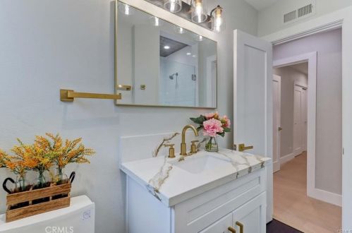 18191 Bigelow Park, Tustin CA 92780-2201 exterior