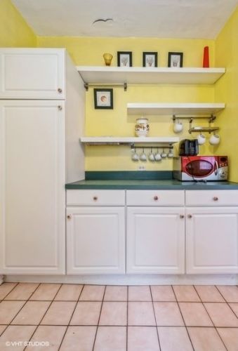 5551 Kimbark Ave, Chicago IL 60637-1618 exterior