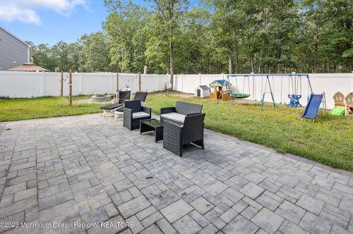 908 Calvin St, Lacey NJ 08731-1056 exterior