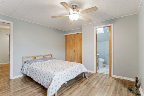 3850 112 St, Chicago IL 60617-7026 exterior