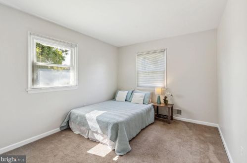 2012 Kings House Rd, Silver Spring MD 20905-4224 exterior