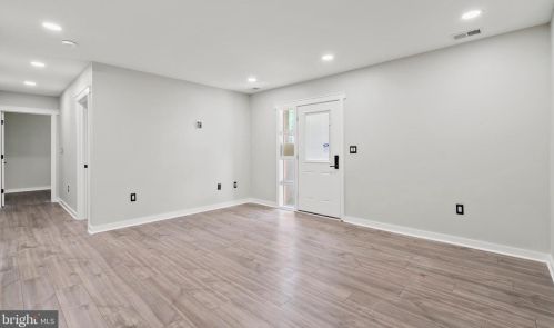 2216 30th St, Washington DC  20020-3369 exterior