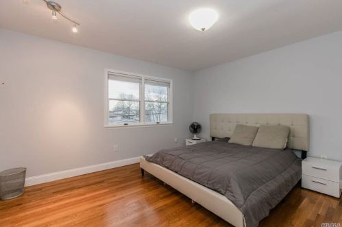 1541 1 St, Babylon NY 11704-5059 exterior