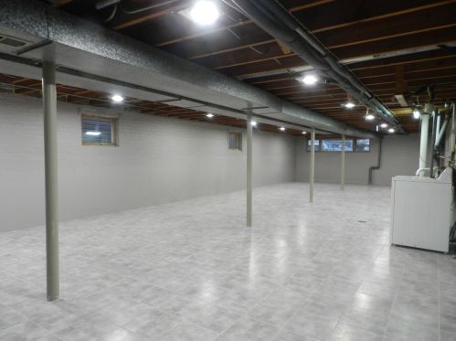 2313 47 Pl, Chicago IL 60632-1408 exterior