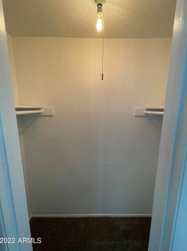 8441 34th Ave, Phoenix AZ 85053-6628 exterior