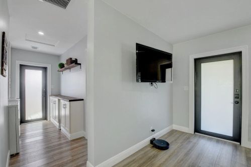 2056 Park Pl, Boca Raton FL  33486-3118 exterior