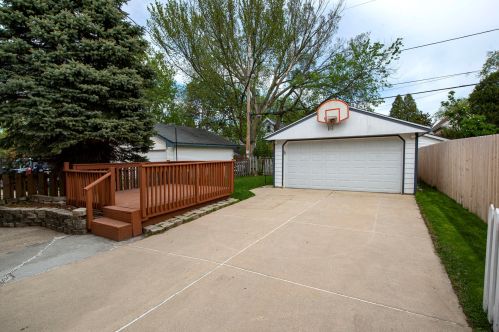 1430 65th St, Milwaukee, WI 53214-4931