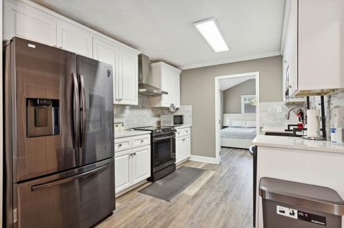 4096 Clay Dr, Atlanta GA  30360-2522 exterior