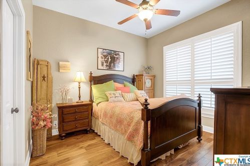 831 Mystic Breeze, Spring Branch TX 78070-5076 exterior