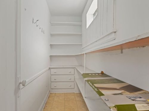 6417 Magnolia Ave, Chicago IL 60626-5306 exterior