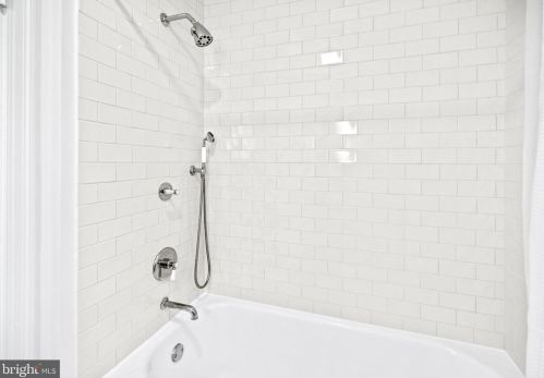 3324 Reservoir Rd, Washington DC  20007-2311 exterior