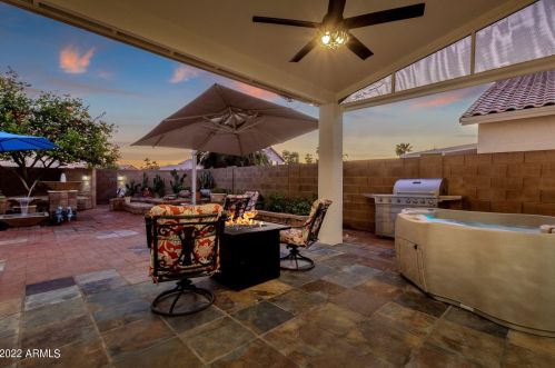 5361 Linda Ln, Chandler AZ 85226-1644 exterior