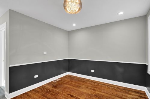 432 98th Pl, Chicago, IL 60628-1247