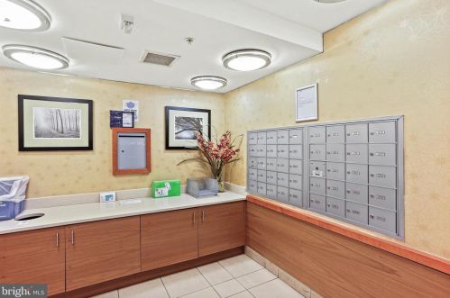 7915 Eastern Ave, Silver Spring MD  20910-4830 exterior