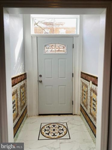 1810 17th St, Philadelphia PA  19145-2121 exterior