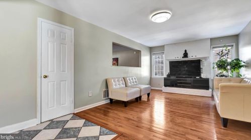 104 Howell Ave, Perth Amboy NJ 08863-1445 exterior