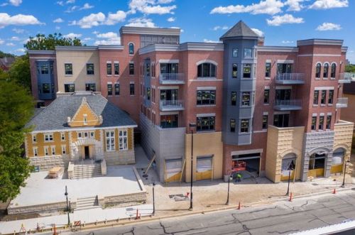 110 Washington St, Naperville, IL 60540-5333