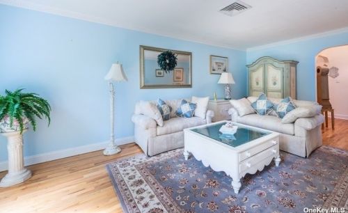 30 Osage Dr, Huntington Station NY exterior