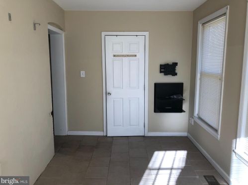 57 Hillman Ave, Trenton NJ 08638-2827 exterior