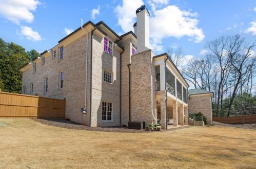 1624 Chevron Way, Atlanta GA 30350-4424 exterior