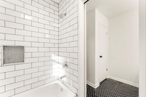 1831 Cameo Ct, Tucker GA  30084-7002 exterior