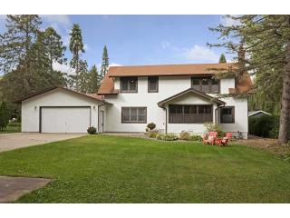 915 County Rd B, Saint Paul MN  55113-4406 exterior