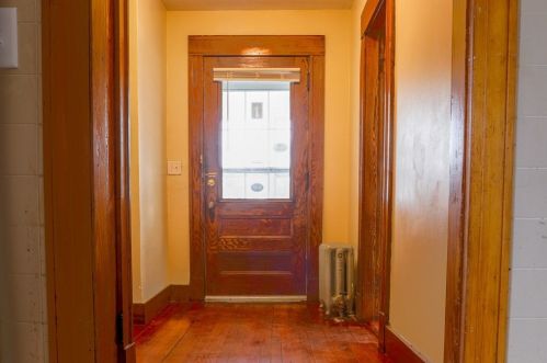 62 Edgemont St, Springfield MA  01109-2622 exterior