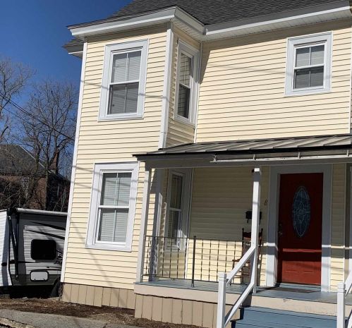 8 Coral St, Concord, NH 03303-4801