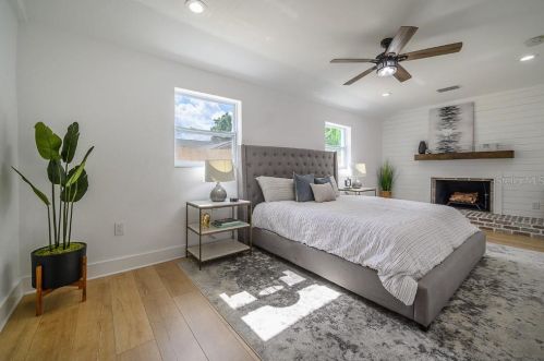 1220 Clifton St, Tampa FL  33604-6810 exterior