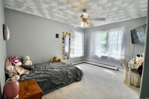 110 Brickhouse Rd, Killingly CT 06239-3439 exterior