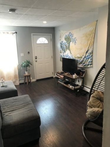 1322 Lowrie St, Pittsburgh PA 15212-4326 exterior