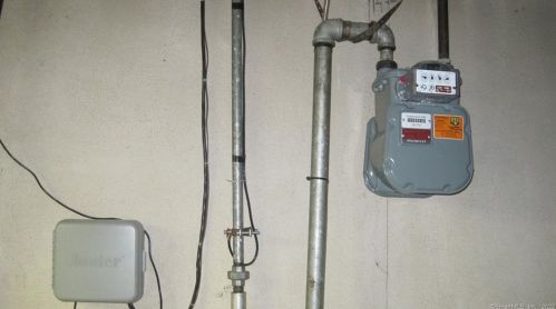 12 Linda Ln, Enfield CT exterior