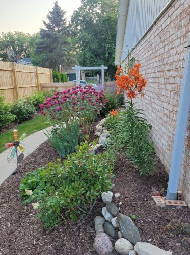 3938 119, Milwaukee WI 53228-1814 exterior