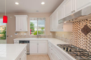 3978 Lake Shore St, Fallbrook CA  92028-7878 exterior