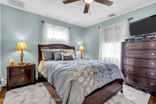 232 Milltown Rd, Springfield NJ 07081-2411 exterior