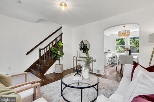 2209 Douglas St, Washington DC 20018-2130 exterior