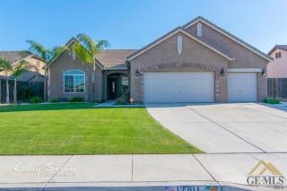 12701 Sable Point Dr, Bakersfield, CA 93312-6863