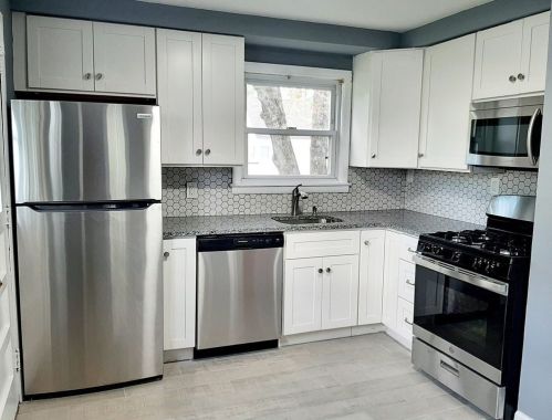 260 Pheland St, Springfield MA  01109-1320 exterior