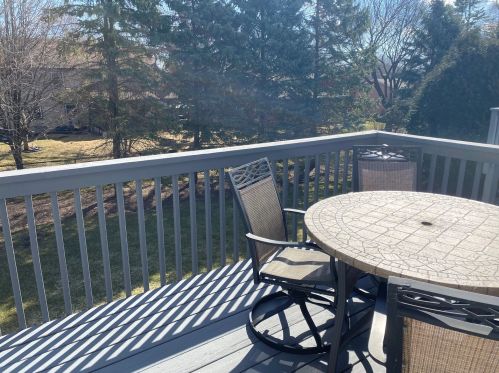 665 Barlina Rd, Bull Valley IL 60014-8451 exterior