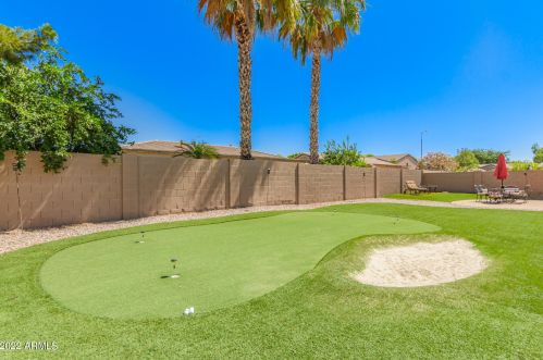 3174 Mead Dr, Chandler AZ 85248-5524 exterior