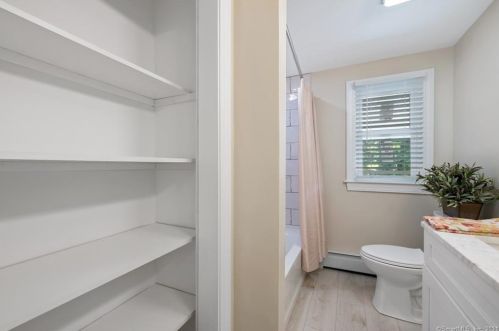 112 East St, New Britain CT  06051-3645 exterior