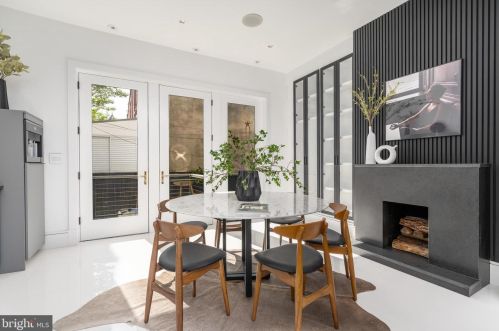 1604 13th St, Washington DC 20009-4303 exterior