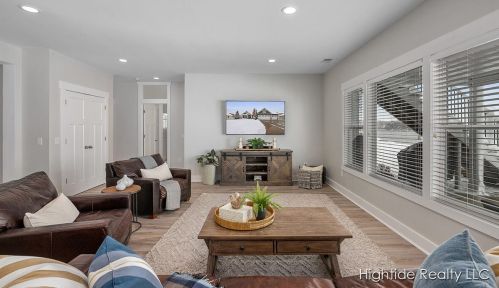 1732 68 St, Byron Township MI 49315-7923 exterior